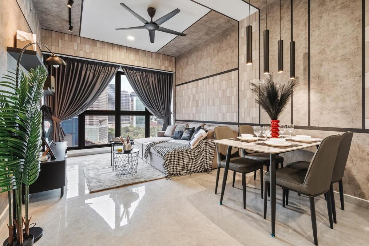 Urban Comfort 2br Agile Bukit Bintang By Rumabnb